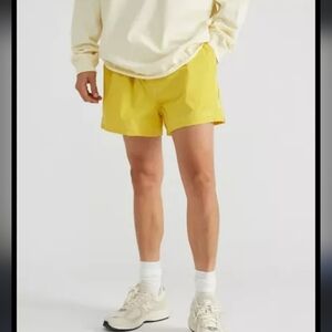 Standard Cloth Ryder Yellow Shorts NWOT Size Large